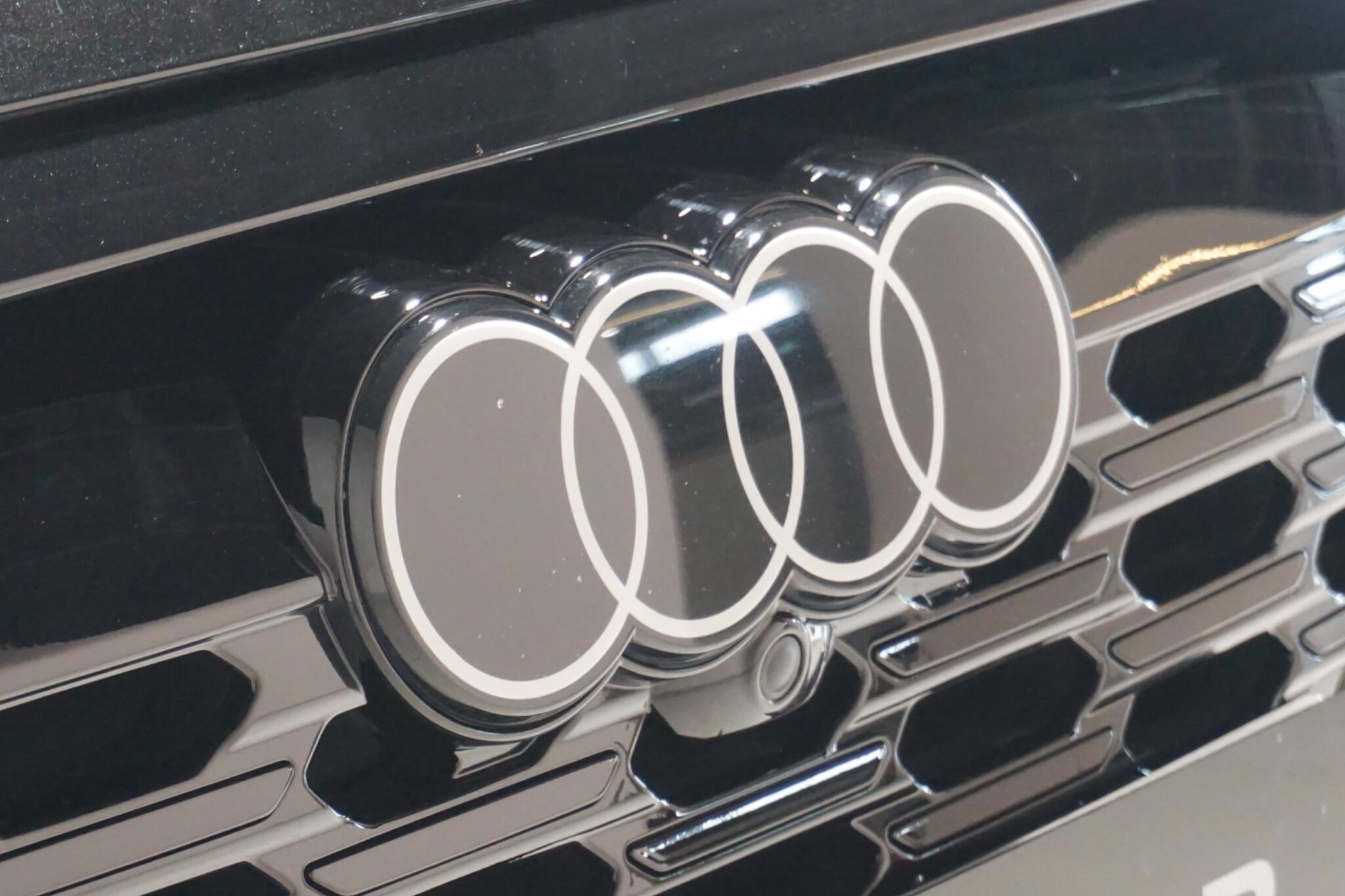 Audi Q8 e-tron 50 S line Sportback 5dr Electric Auto quattro 95kWh (11kW Charger) (340 ps)
